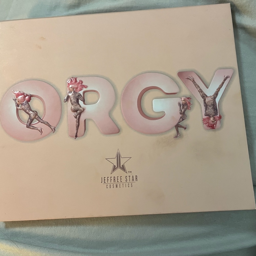 Jeffree Star Orgy palette